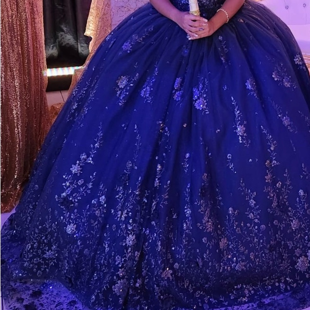 Quinceañera Navy blue dress - Picture 7 of 15